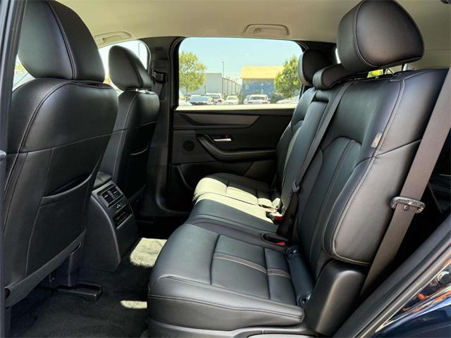 used 2025 Mazda CX-90 car, priced at $31,300