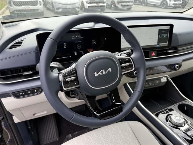 new 2026 Kia Carnival Hybrid car, priced at $41,722