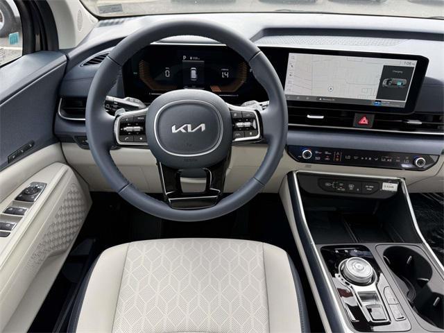 new 2026 Kia Carnival Hybrid car, priced at $41,722