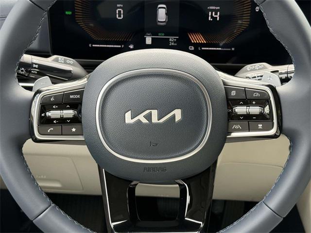 new 2026 Kia Carnival Hybrid car, priced at $41,722
