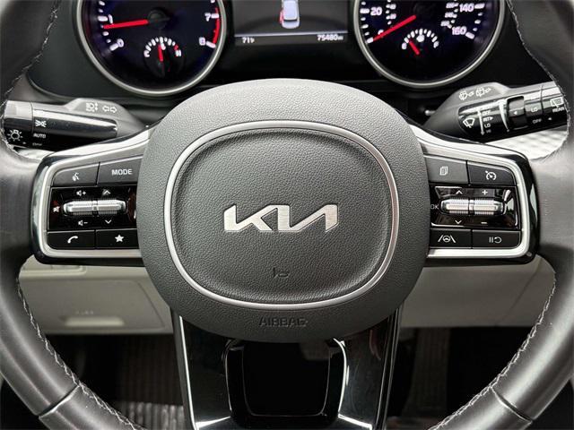used 2022 Kia Carnival car, priced at $25,000