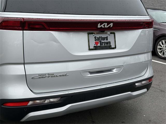 used 2022 Kia Carnival car, priced at $25,000