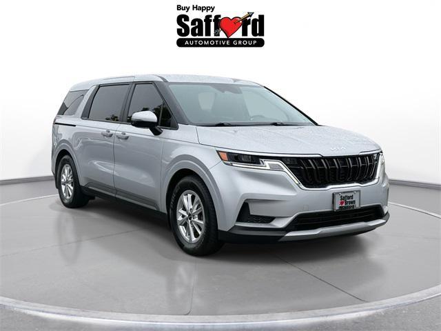 used 2022 Kia Carnival car, priced at $25,000