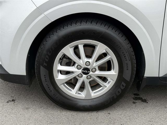 used 2022 Kia Carnival car, priced at $25,000