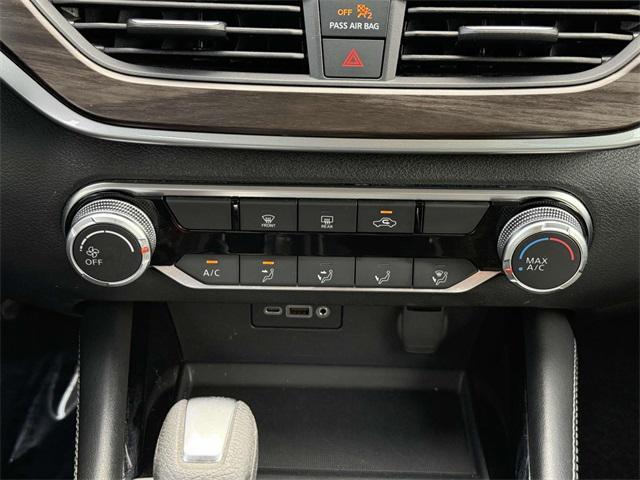used 2023 Nissan Altima car, priced at $18,666