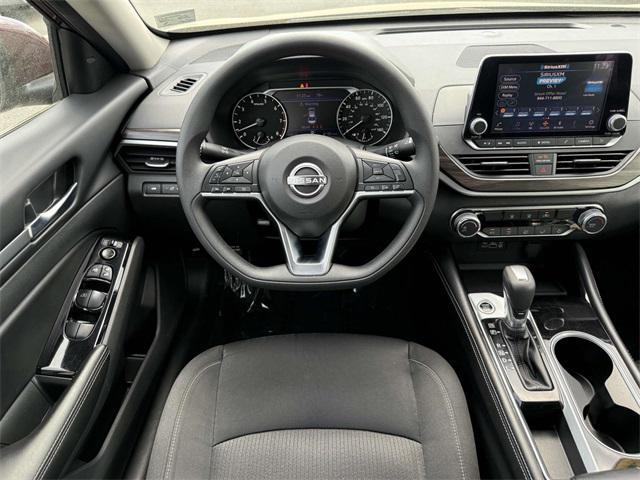 used 2023 Nissan Altima car, priced at $18,666