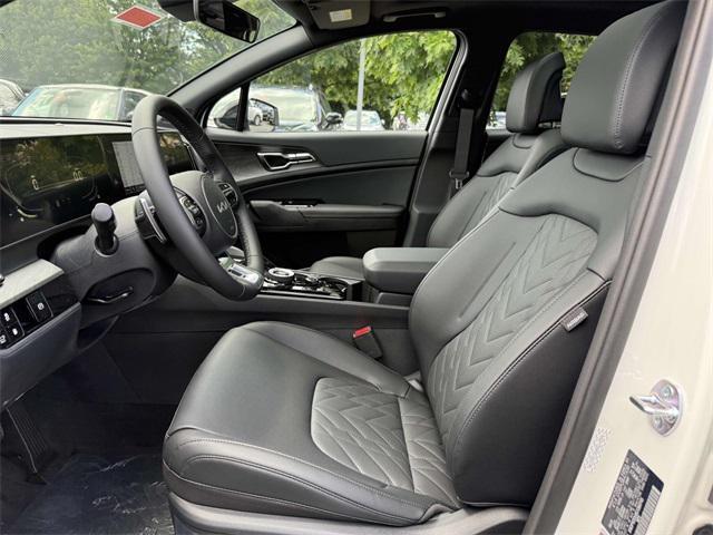 new 2025 Kia Sportage car, priced at $39,553