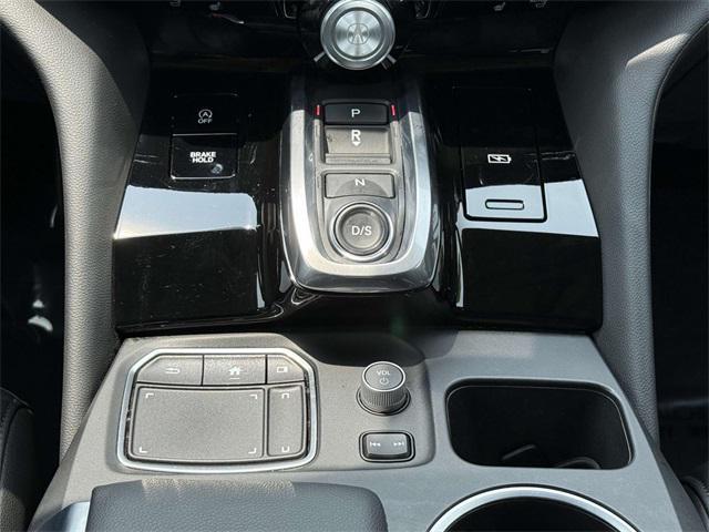 used 2022 Acura MDX car, priced at $34,904