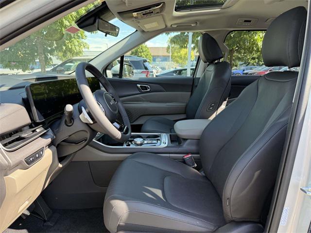 new 2026 Kia Carnival Hybrid car, priced at $47,274