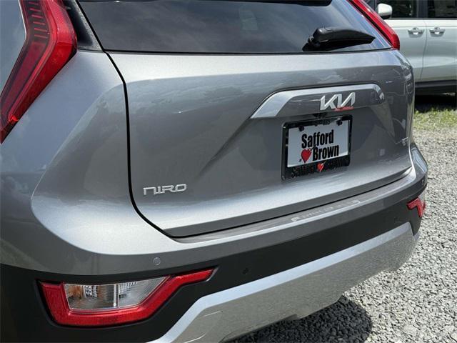 new 2025 Kia Niro car, priced at $29,870