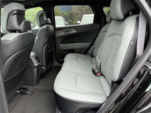 new 2025 Kia Sportage car, priced at $43,432