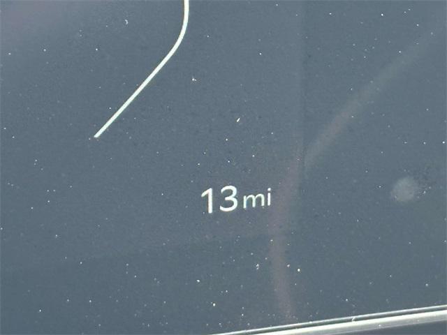 new 2025 Kia Carnival car, priced at $50,562