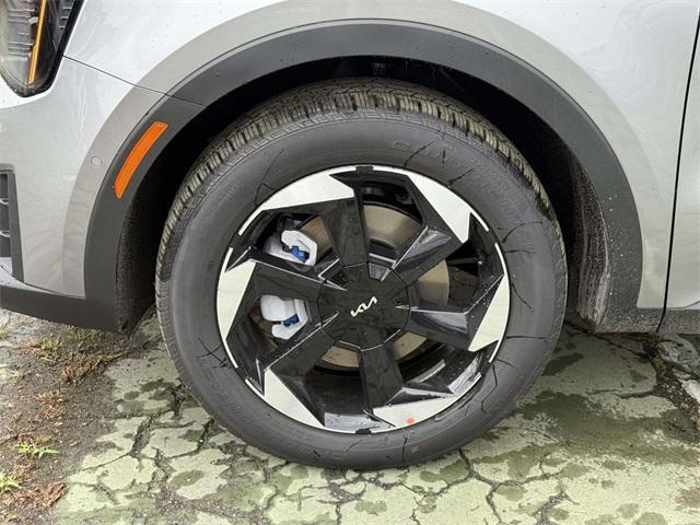 new 2025 Kia Sorento Hybrid car, priced at $44,100