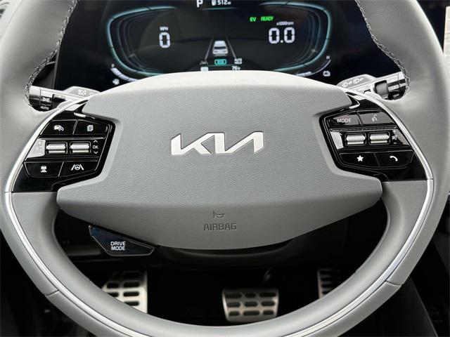 new 2025 Kia Niro car, priced at $35,190