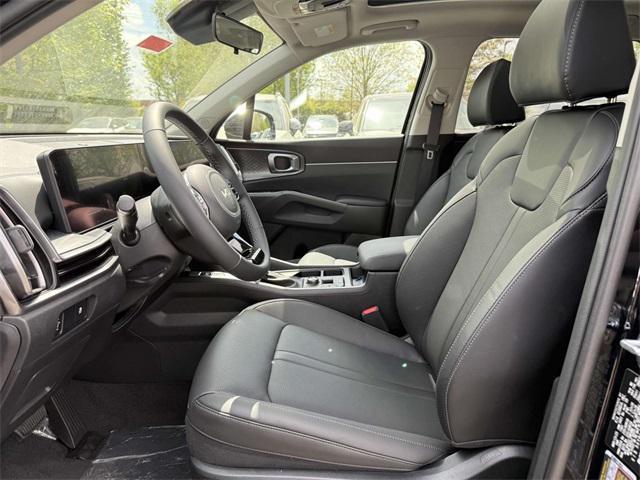new 2025 Kia Sorento car, priced at $36,085