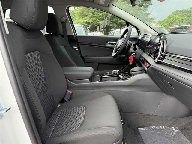 new 2025 Kia Sportage Hybrid car, priced at $29,318