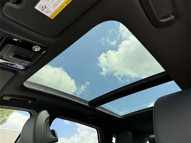 new 2025 Kia Sportage car, priced at $39,553
