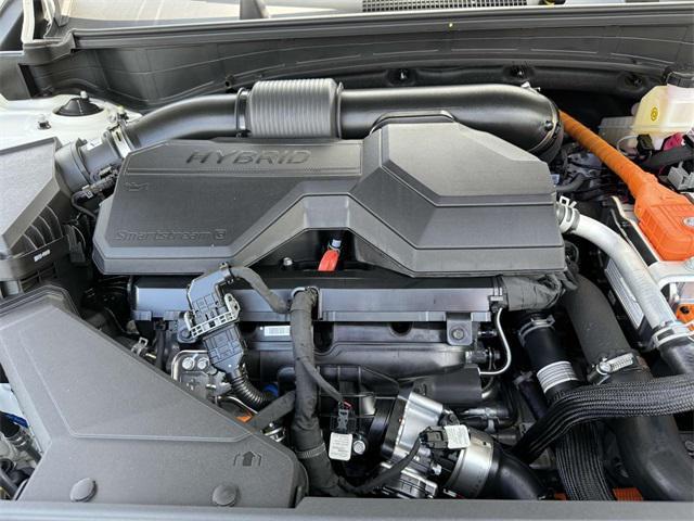 new 2025 Kia Sportage car, priced at $39,553