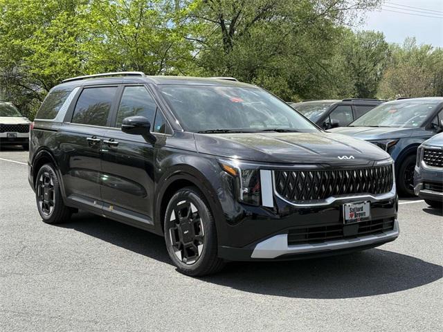 new 2025 Kia Carnival car, priced at $41,040