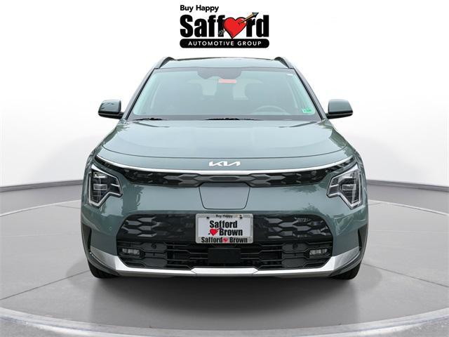 new 2025 Kia Niro EV car, priced at $37,470
