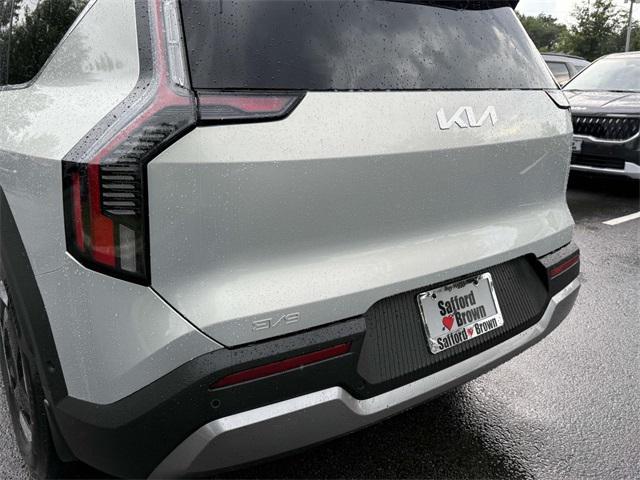 new 2026 Kia EV9 car, priced at $65,745