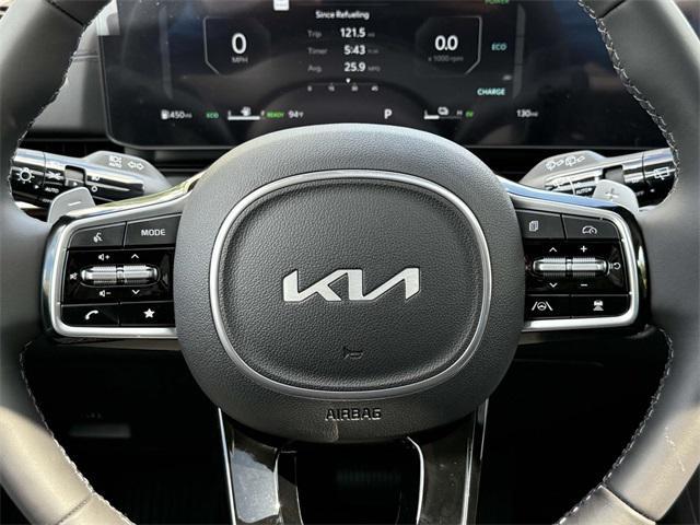 new 2026 Kia Carnival Hybrid car, priced at $52,574