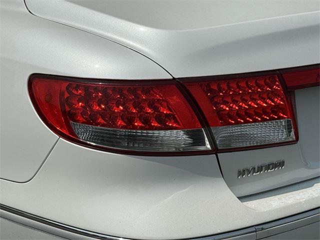 used 2009 Hyundai Azera car, priced at $3,999