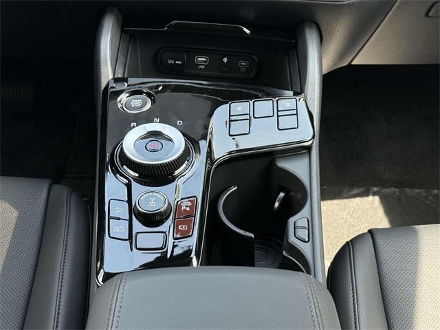 new 2025 Kia Sportage Hybrid car, priced at $32,925