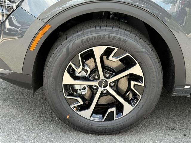 new 2025 Kia Sportage Hybrid car, priced at $32,925