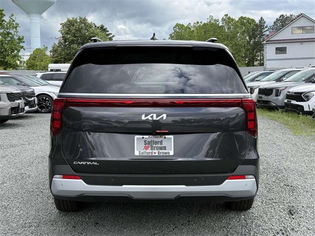 new 2025 Kia Carnival car, priced at $39,700