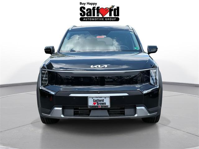 new 2026 Kia EV9 car, priced at $61,470