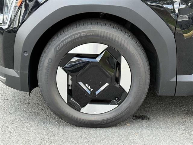 new 2026 Kia EV9 car, priced at $61,470