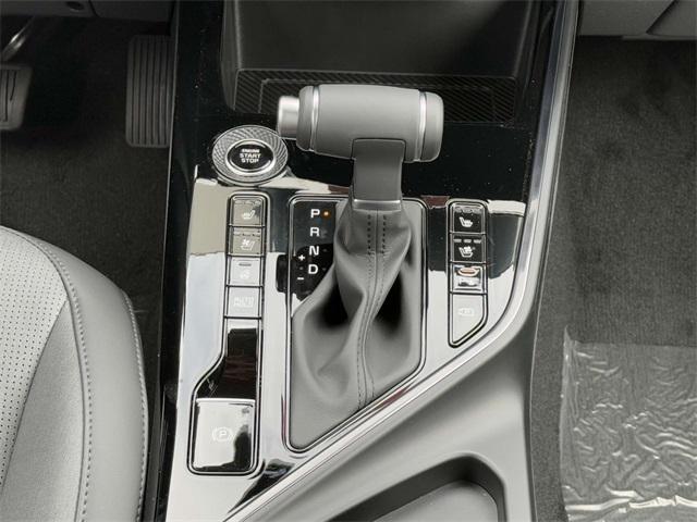 new 2025 Kia Niro car, priced at $33,305