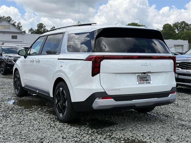 new 2025 Kia Carnival car, priced at $40,900