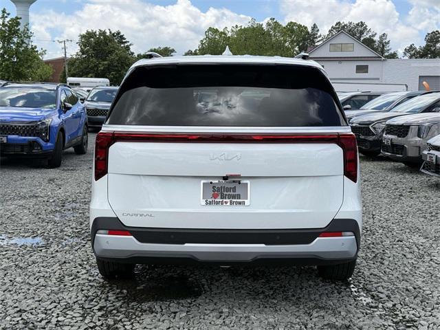 new 2025 Kia Carnival car, priced at $40,900