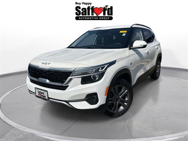 used 2023 Kia Seltos car, priced at $20,000