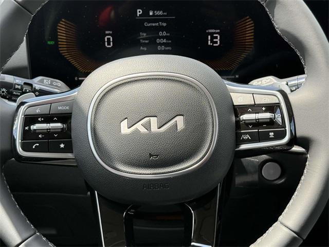 new 2025 Kia Sorento Hybrid car, priced at $40,105