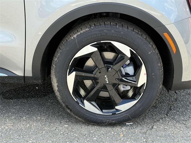 new 2025 Kia Sorento Hybrid car, priced at $40,105