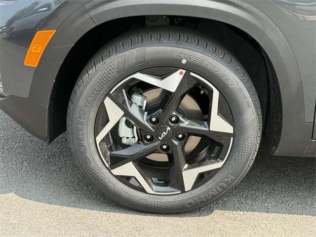 new 2025 Kia Seltos car, priced at $27,265