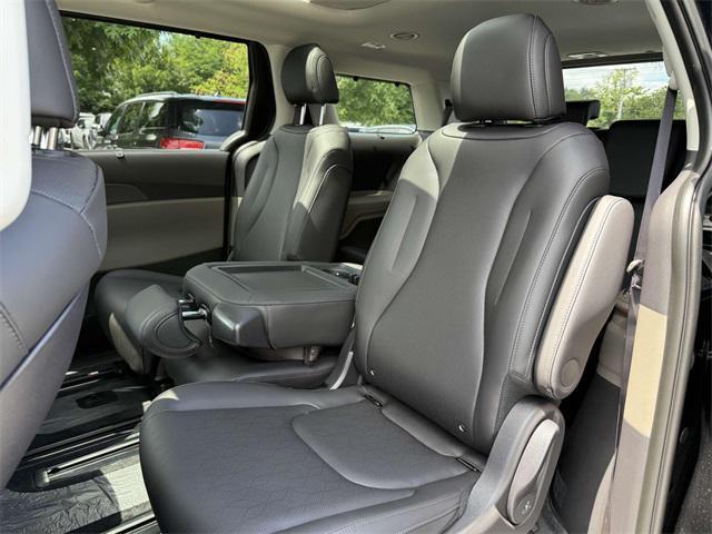 new 2026 Kia Carnival car, priced at $44,899