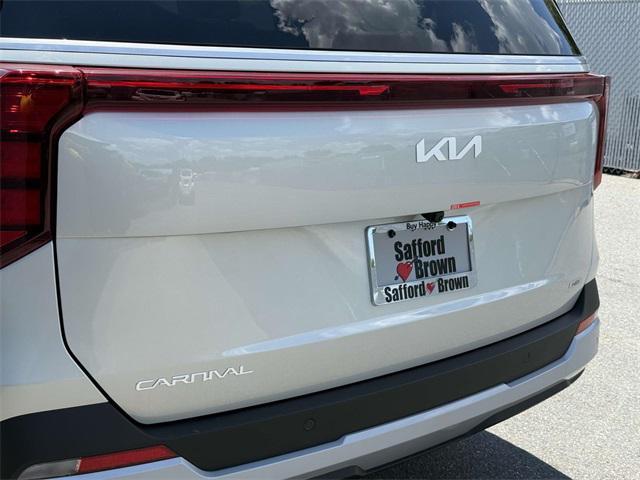 new 2026 Kia Carnival Hybrid car, priced at $43,070