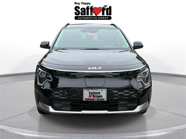 new 2025 Kia Niro EV car, priced at $33,015