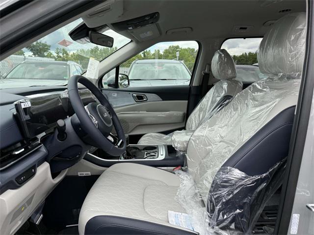 new 2025 Kia Carnival car, priced at $40,260