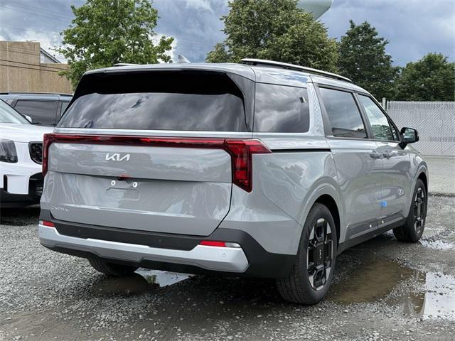 new 2025 Kia Carnival car, priced at $40,260