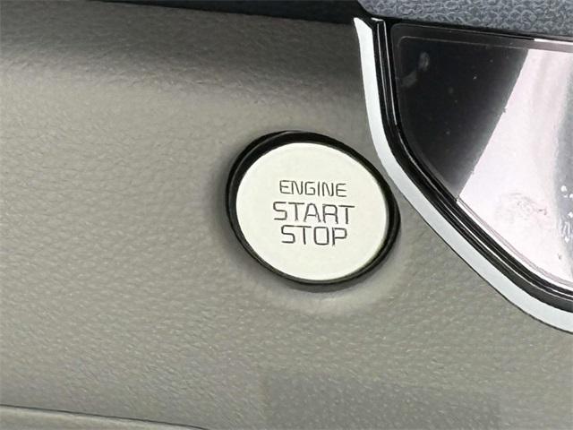 new 2025 Kia Carnival car, priced at $40,260