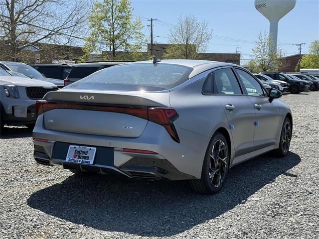 new 2025 Kia K5 car, priced at $30,355