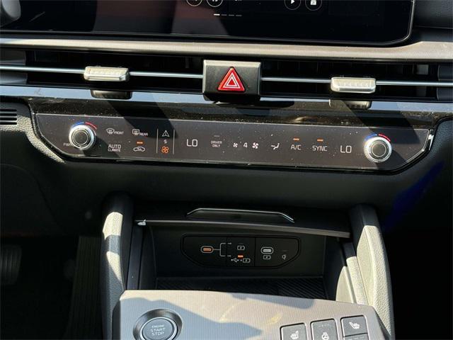 new 2026 Kia Sportage Hybrid car, priced at $40,329