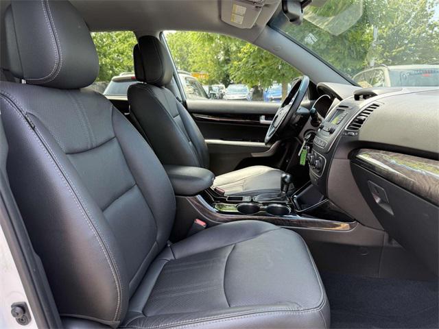 used 2015 Kia Sorento car, priced at $12,806
