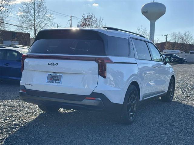 new 2025 Kia Carnival car, priced at $49,062