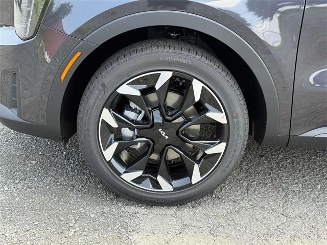new 2025 Kia Sorento car, priced at $39,155